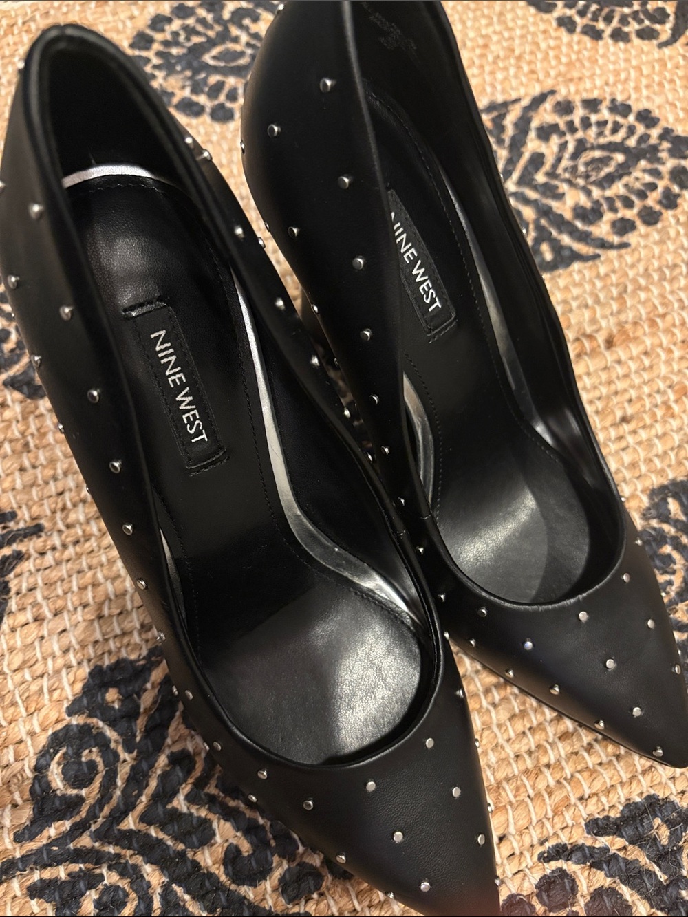Nine West Tenry Pointed Toe Pump - Picture 8 of 9